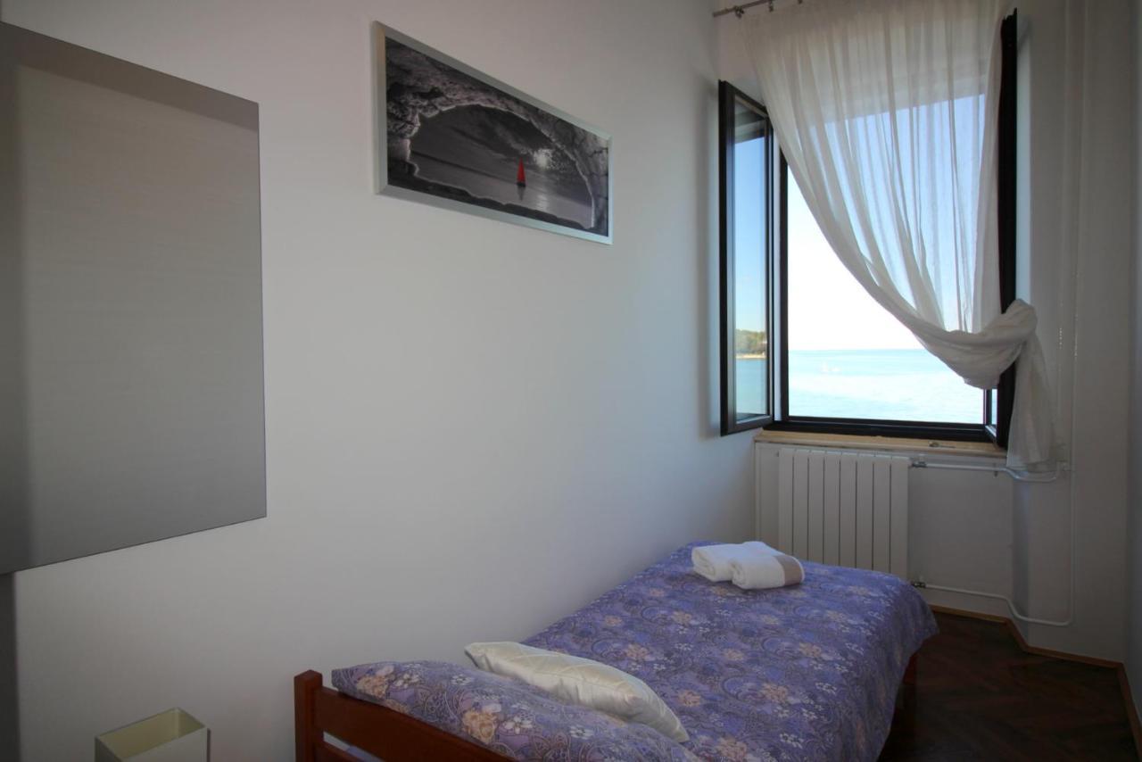 Apartment Old City Пореч Екстериор снимка