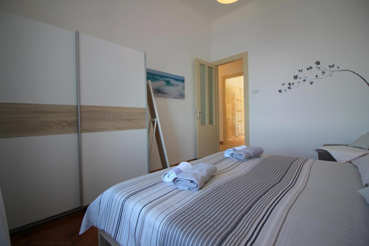 Apartment Old City Пореч Екстериор снимка